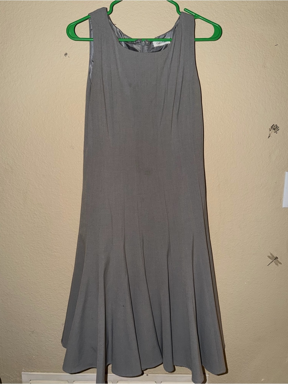 Classic Sleeveless Calvin Klein Gray Midi Dress